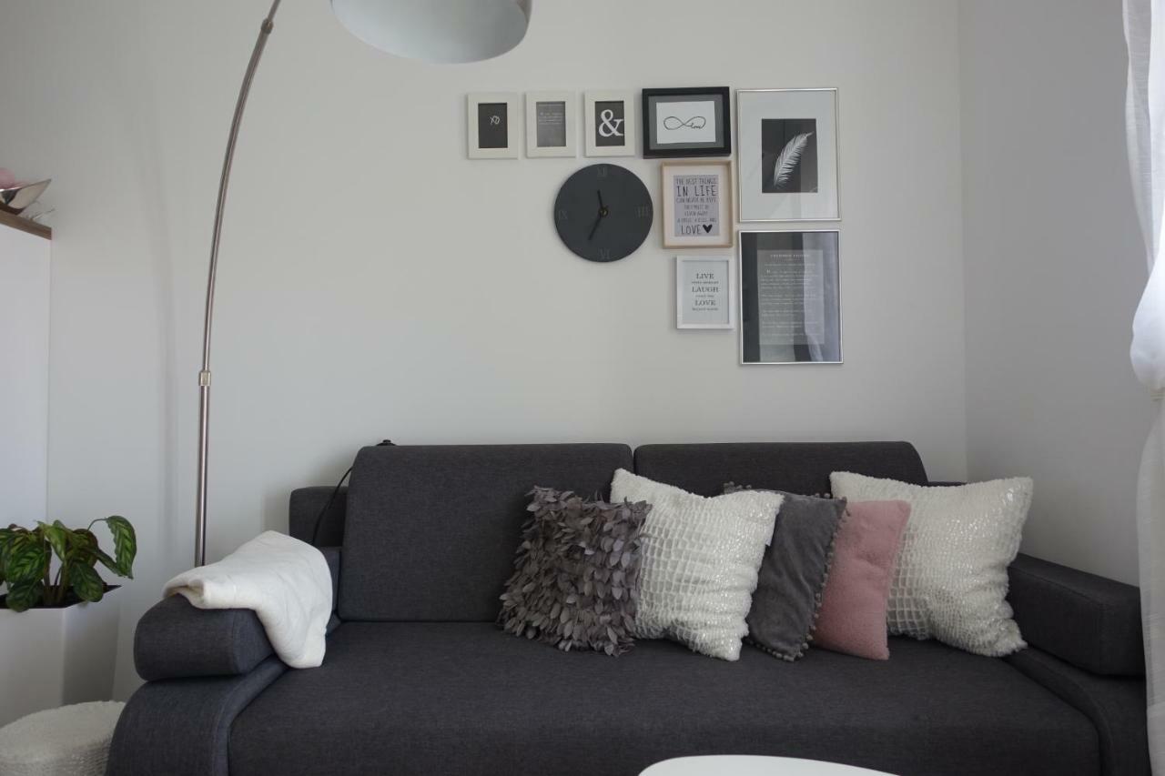 Apartman Maja Бол Екстериор снимка